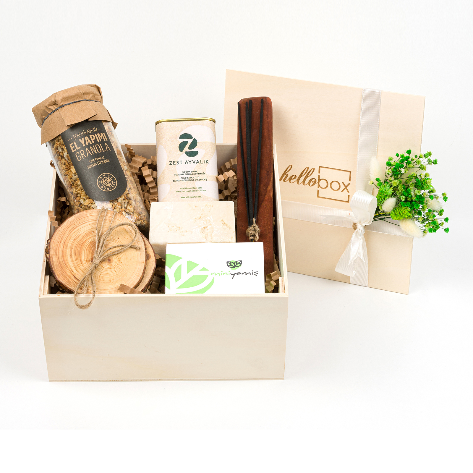 dogallik-ve-saglik-temali-kurumsal-hediye-kutulari